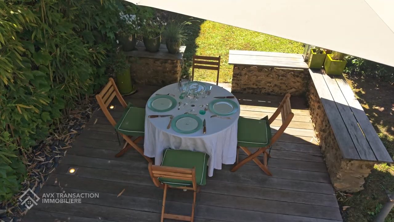 Maison d’architecte avec jardin à Saint-Maurice
